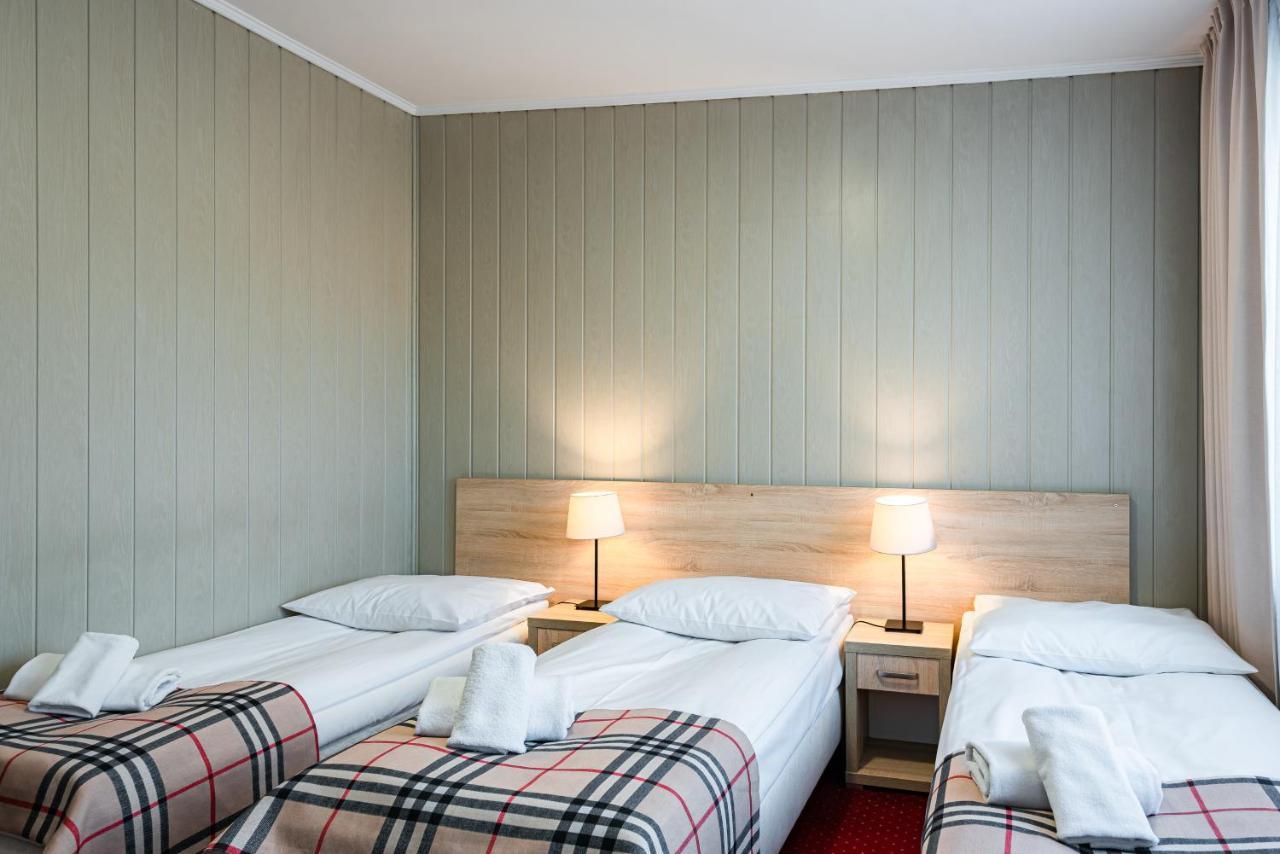 Hotel Dobre Z Lasu Solec Kujawski Buitenkant foto