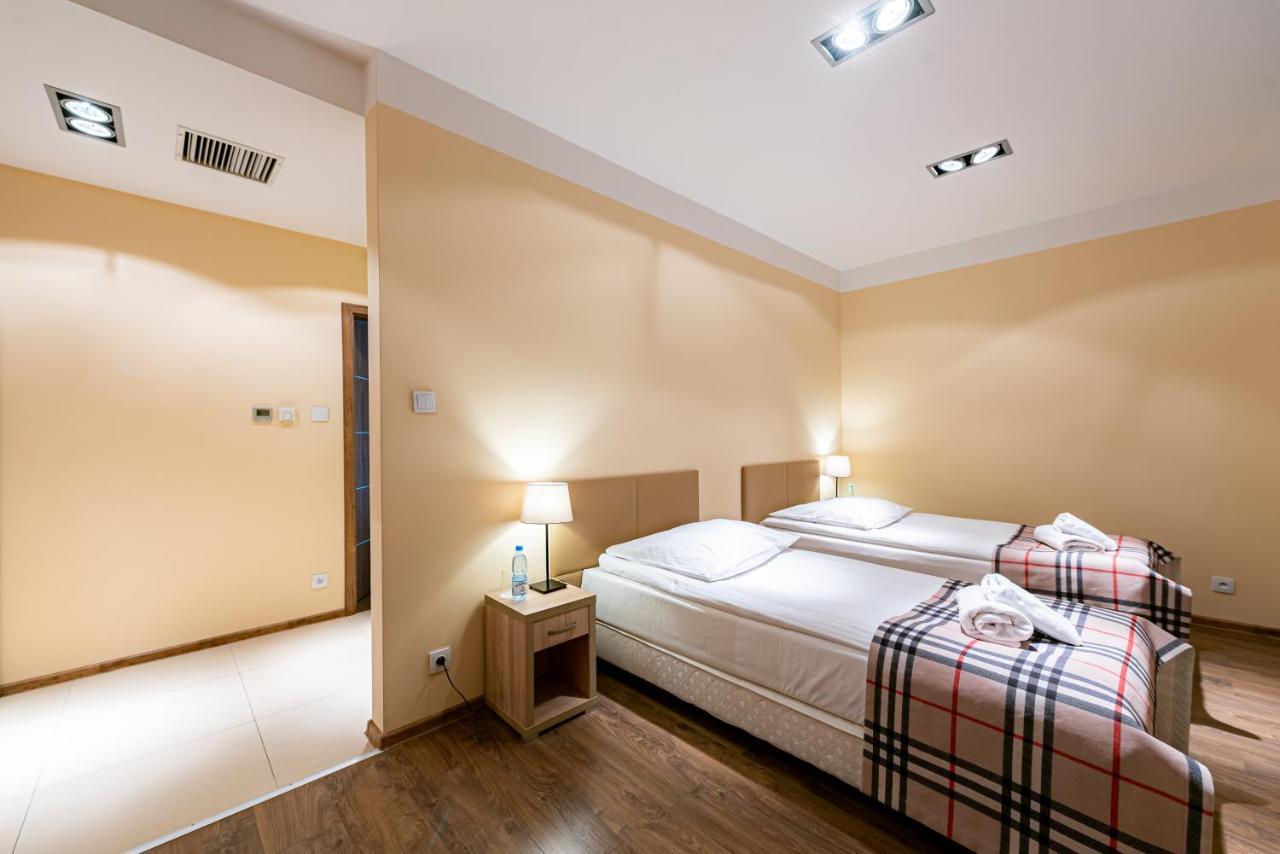 Hotel Dobre Z Lasu Solec Kujawski Buitenkant foto