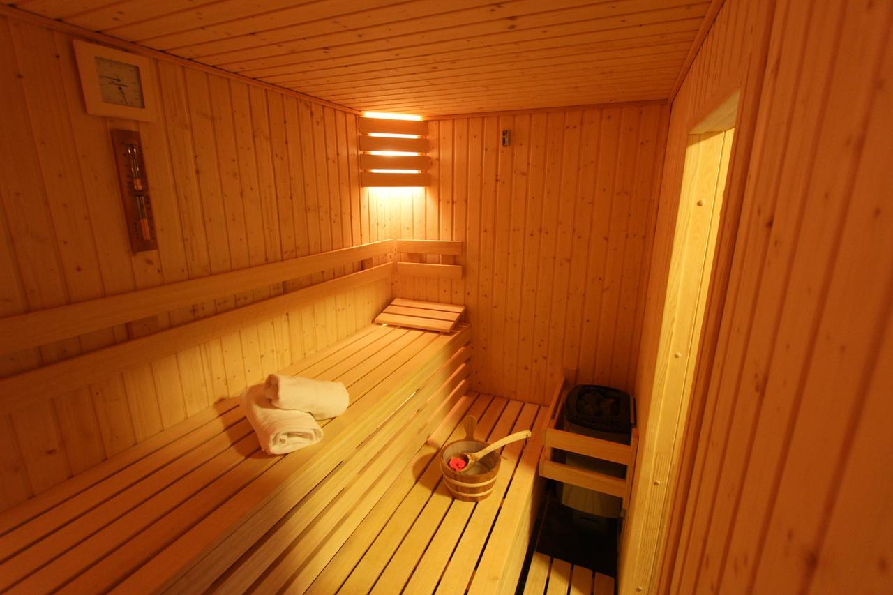 Hotel Dobre Z Lasu Solec Kujawski Buitenkant foto